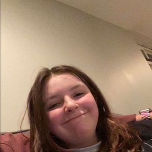 Meet your Posher, Isabella